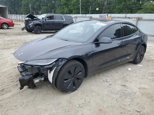 5YJ3E1EB0RF755601 2024 TESLA MODEL 3 - Image 1