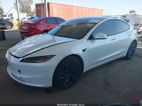 5YJ3E1EB0RF755985 2024 TESLA MODEL 3 - Image 2