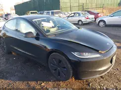 5YJ3E1EB0RF766811 2024 TESLA MODEL 3