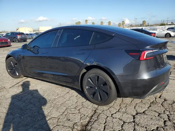 5YJ3E1EB0RF786783 2024 TESLA MODEL 3 - Image 2