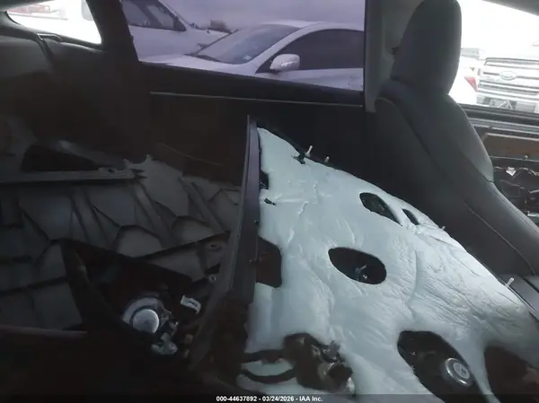 5YJ3E1EB0RF789988 2024 TESLA MODEL 3 - Image 8