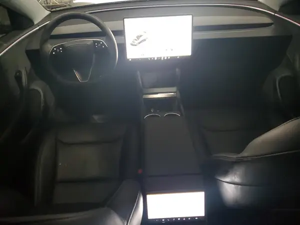 5YJ3E1EB0RF801900 2024 TESLA MODEL 3 - Image 8
