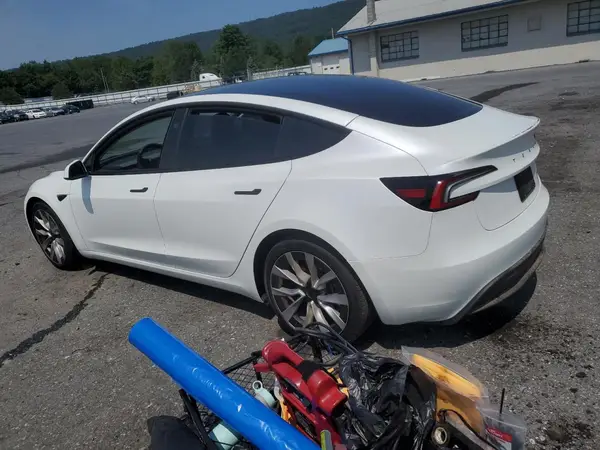 5YJ3E1EB0RF807180 2024 TESLA MODEL 3 - Image 2