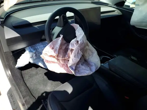 5YJ3E1EB0RF807535 2024 TESLA MODEL 3 - Image 8