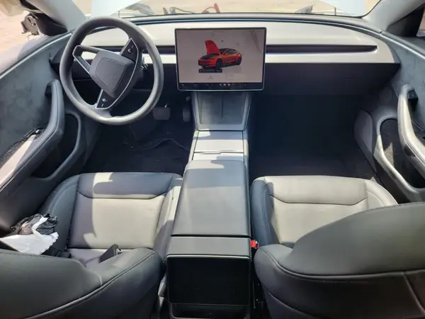 5YJ3E1EB0RF809818 2024 TESLA MODEL 3 - Image 8
