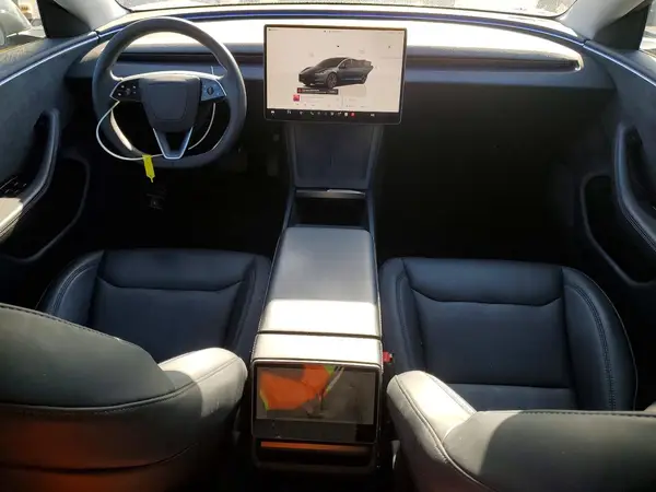 5YJ3E1EB0RF810936 2024 TESLA MODEL 3 - Image 8