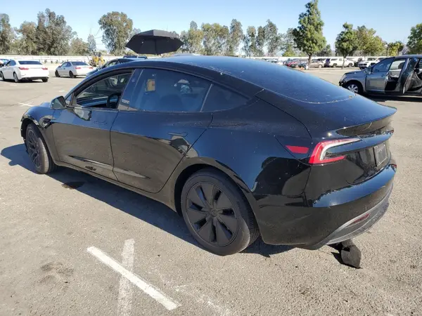 5YJ3E1EB0RF815294 2024 TESLA MODEL 3 - Image 2