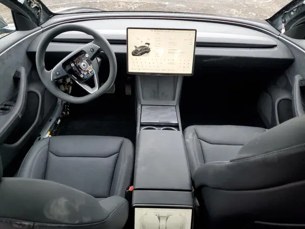 5YJ3E1EB0RF817479 2024 TESLA MODEL 3 - Image 8