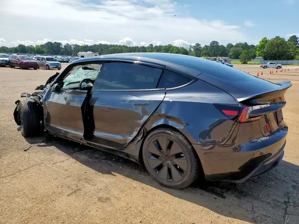 5YJ3E1EB0RF819149 2024 TESLA MODEL 3 - Image 2