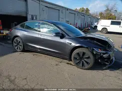 5YJ3E1EB0RF821046 2024 TESLA MODEL 3