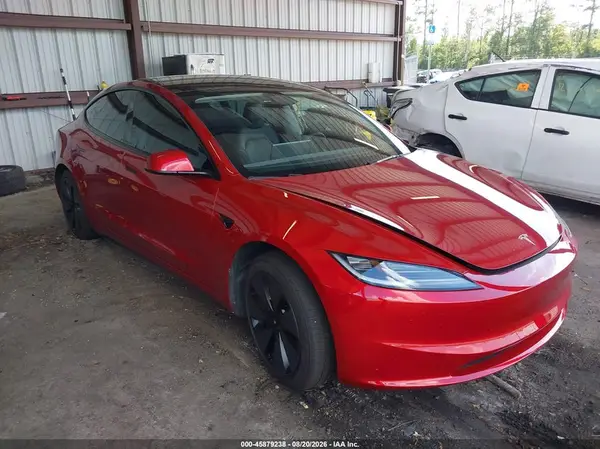 5YJ3E1EB0RF821287 2024 TESLA MODEL 3 - Image 1