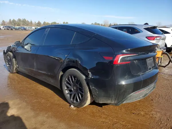 5YJ3E1EB0RF821984 2024 TESLA MODEL 3 - Image 2