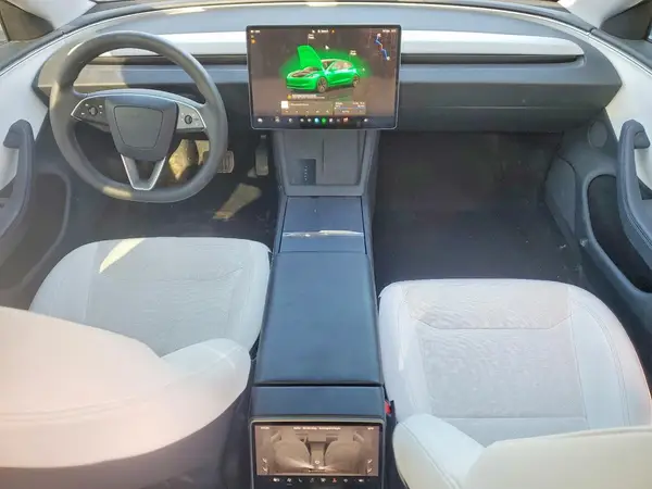 5YJ3E1EB0RF821984 2024 TESLA MODEL 3 - Image 8
