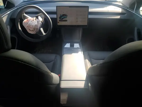 5YJ3E1EB0RF822472 2024 TESLA MODEL 3 - Image 8