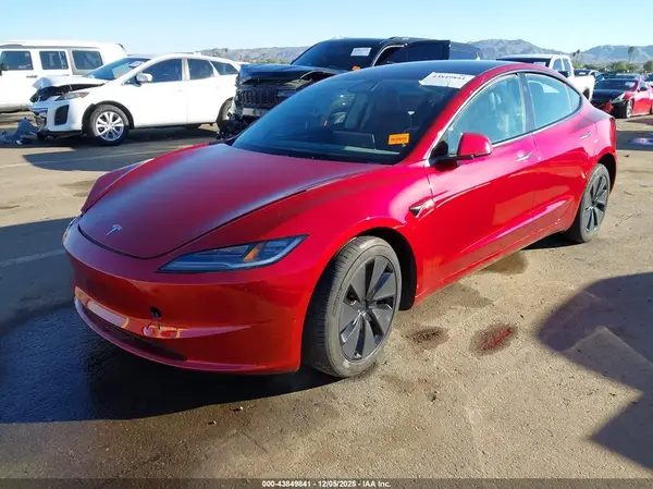 5YJ3E1EB0RF844066 2024 TESLA MODEL 3 - Image 2