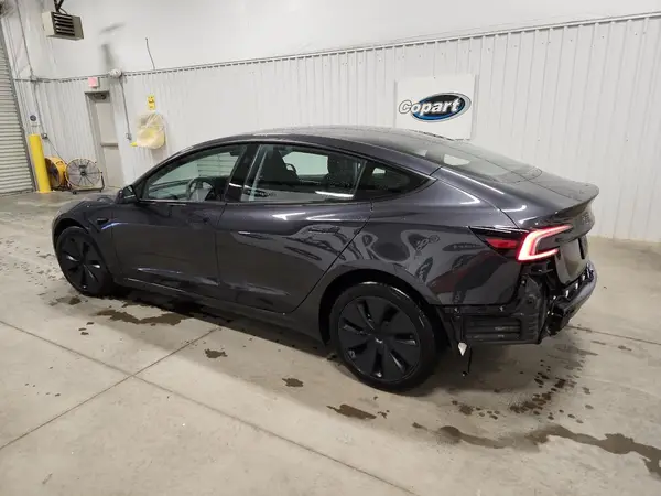 5YJ3E1EB0RF844200 2024 TESLA MODEL 3 - Image 2