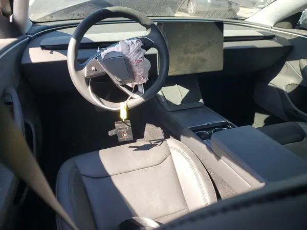 5YJ3E1EB0SF008313 2025 TESLA MODEL 3 - Image 8