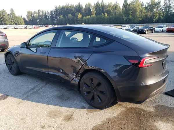 5YJ3E1EB0SF882774 2025 TESLA MODEL 3 - Image 2