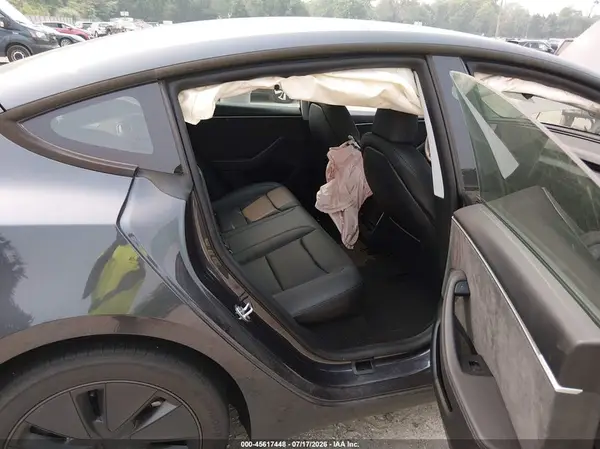 5YJ3E1EB0SF910251 2025 TESLA MODEL 3 - Image 8