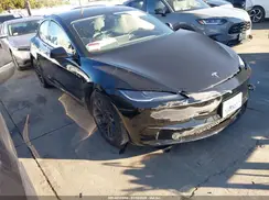 5YJ3E1EB0SF916924 2025 TESLA MODEL 3