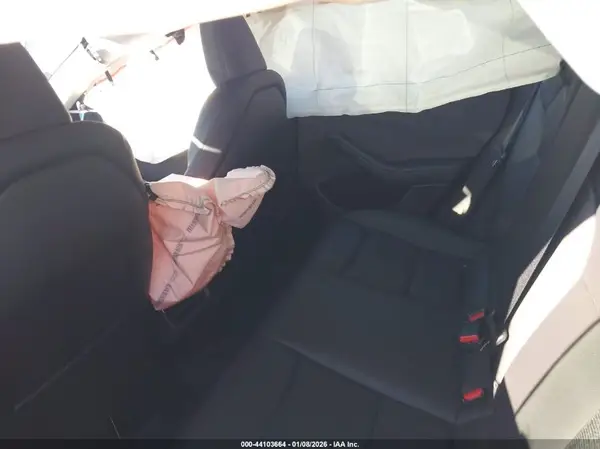 5YJ3E1EB0SF916924 2025 TESLA MODEL 3 - Image 8