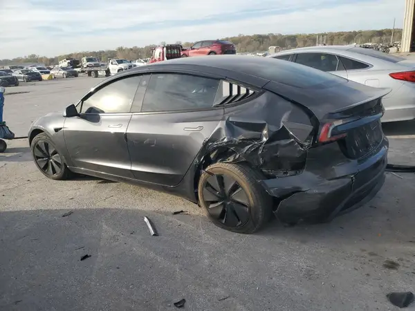 5YJ3E1EB0SF927731 2025 TESLA MODEL 3 - Image 2