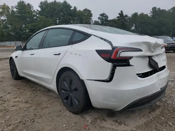 5YJ3E1EB0SF932878 2025 TESLA MODEL 3 - Image 2