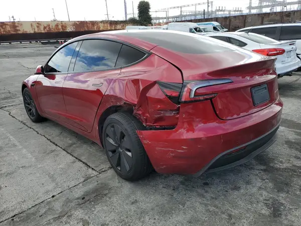 5YJ3E1EB0SF936140 2025 TESLA MODEL 3 - Image 2