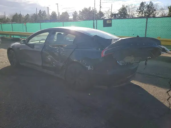 5YJ3E1EB0SF940754 2025 TESLA MODEL 3 - Image 2