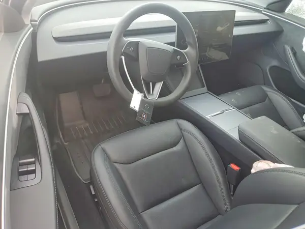 5YJ3E1EB0SF961507 2025 TESLA MODEL 3 - Image 8