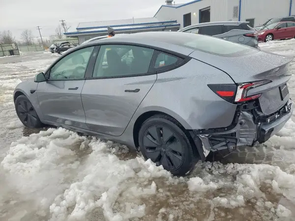 5YJ3E1EB0SF974872 2025 TESLA MODEL 3 - Image 2
