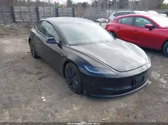 5YJ3E1EB0SF982731 2025 TESLA MODEL 3