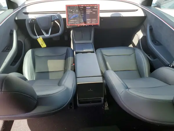 5YJ3E1EB0SF996757 2025 TESLA MODEL 3 - Image 8