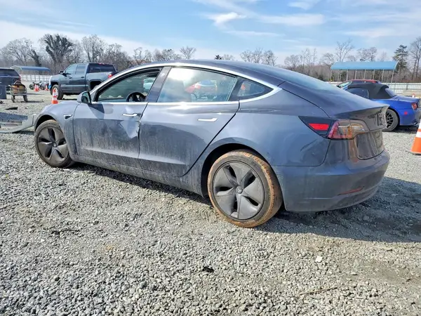5YJ3E1EB1JF066543 2018 TESLA MODEL 3 - Image 2