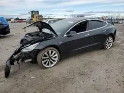 5YJ3E1EB1JF067336 2018 TESLA MODEL 3