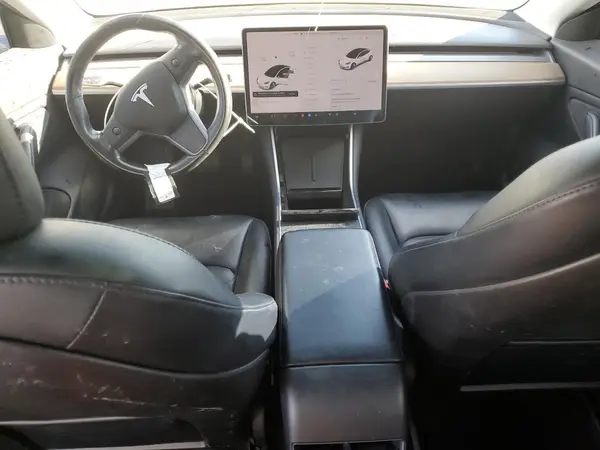 5YJ3E1EB1JF067806 2018 TESLA MODEL 3 - Image 8