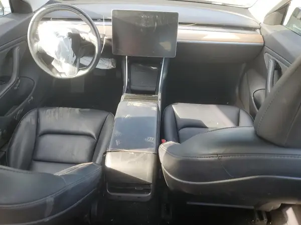 5YJ3E1EB1JF068518 2018 TESLA MODEL 3 - Image 8