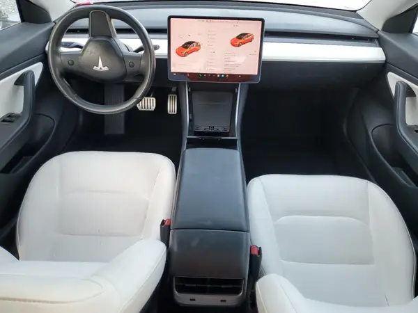 5YJ3E1EB1JF081933 2018 TESLA MODEL 3 - Image 8