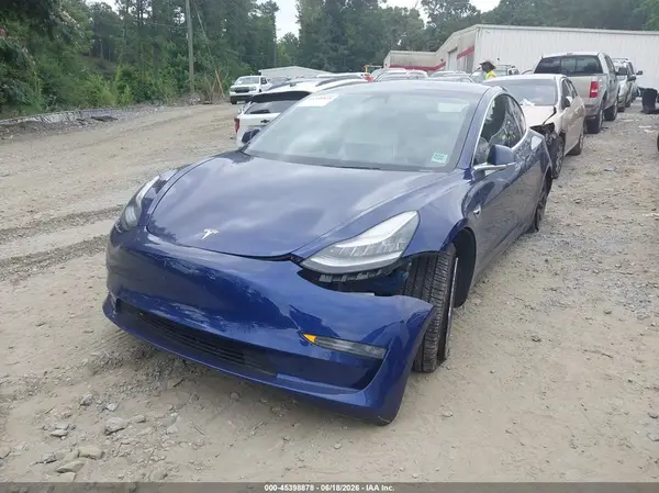 5YJ3E1EB1JF086081 2018 TESLA MODEL 3 - Image 2