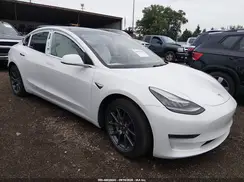 5YJ3E1EB1JF086453 2018 TESLA MODEL 3