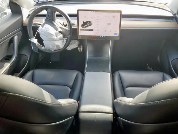 5YJ3E1EB1JF087327 2018 TESLA MODEL 3 - Image 8