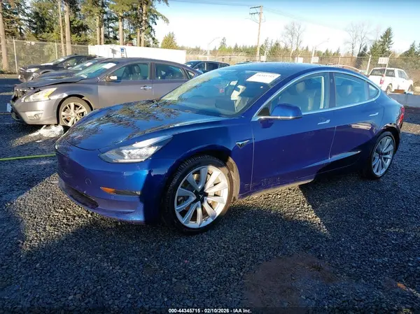 5YJ3E1EB1JF092060 2018 TESLA MODEL 3 - Image 2