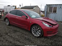 5YJ3E1EB1JF093497 2018 TESLA MODEL 3