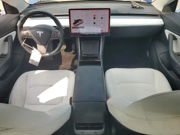 5YJ3E1EB1JF097789 2018 TESLA MODEL 3 - Image 8