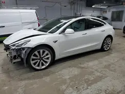 5YJ3E1EB1JF097954 2018 TESLA MODEL 3