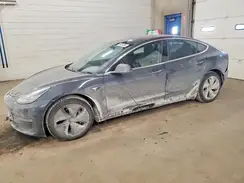 5YJ3E1EB1JF099445 2018 TESLA MODEL 3