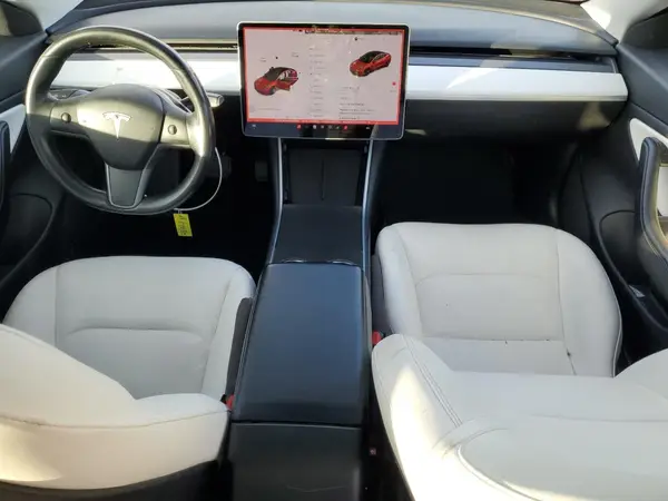 5YJ3E1EB1JF099560 2018 TESLA MODEL 3 - Image 8
