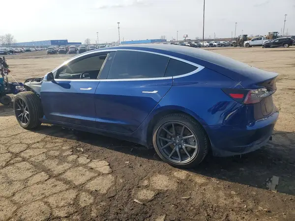 5YJ3E1EB1JF101078 2018 TESLA MODEL 3 - Image 2