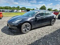 5YJ3E1EB1JF103347 2018 TESLA MODEL 3