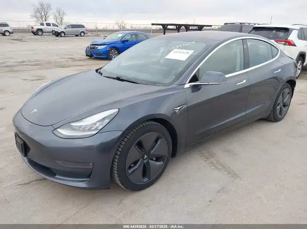 5YJ3E1EB1JF103820 2018 TESLA MODEL 3 - Image 2